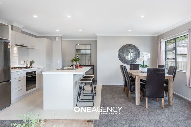 Photo of property in 27 Moonsail Drive, Whitby, Porirua, 5024