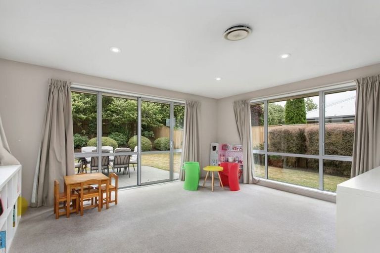 Photo of property in 22 Brookwater Avenue, Northwood, Christchurch, 8051