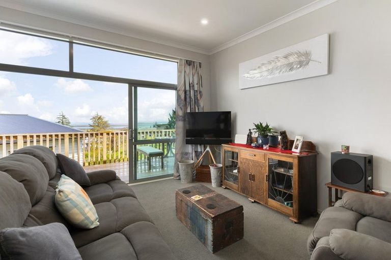 Photo of property in 130 Korokoro Crescent, Thames, 3500