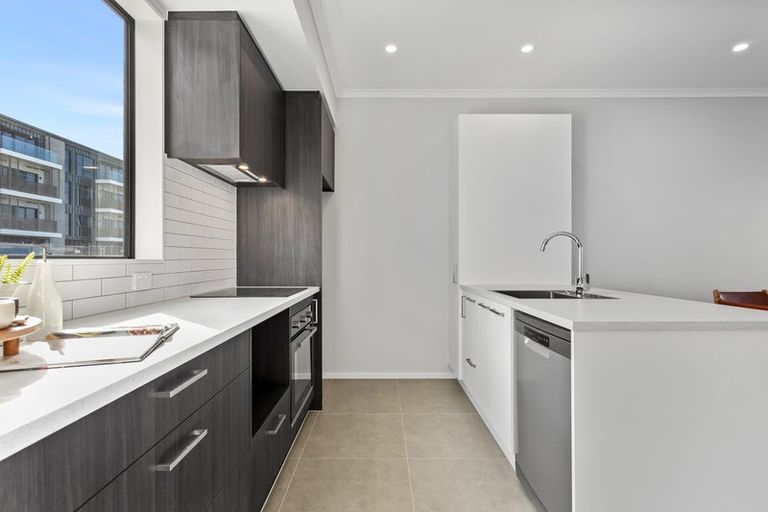 Photo of property in 88 Symes Drive, Red Beach, 0932