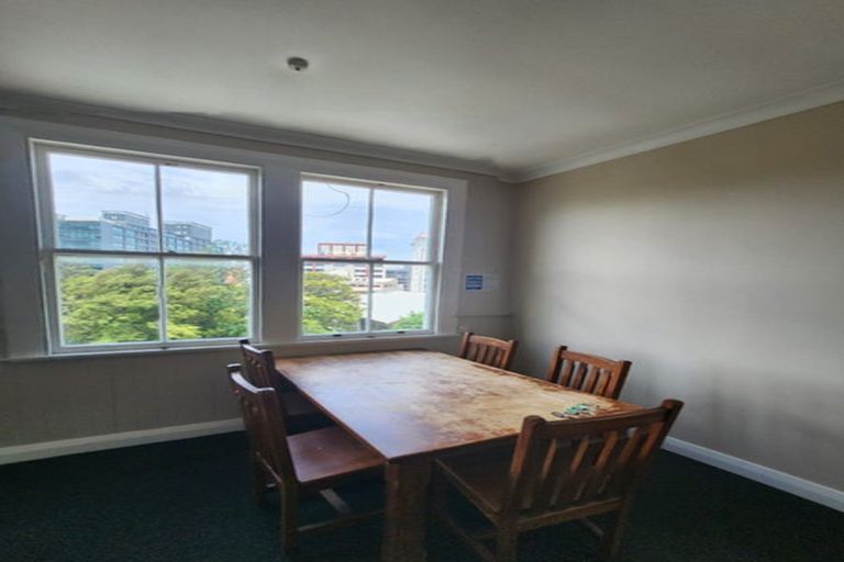 Photo of property in 48 Aurora Terrace, Kelburn, Wellington, 6012
