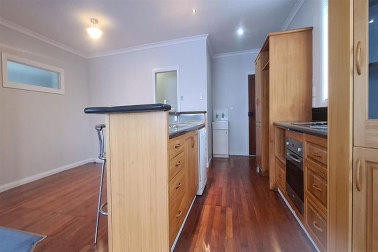 Photo of property in 81 Meeanee Road, Taradale, Napier, 4112