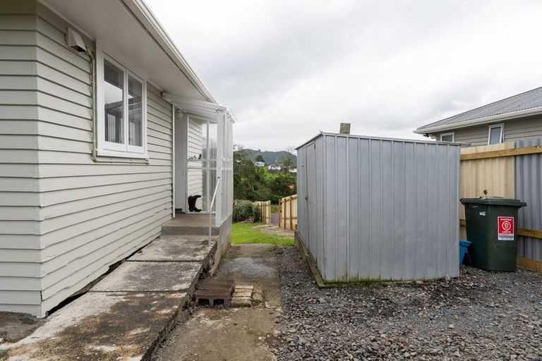 Photo of property in 8 Smeath Road, Kawakawa, 0210