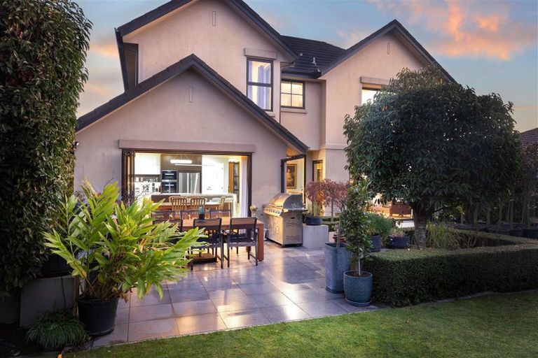 Photo of property in 2 June Gardens, Northwood, Christchurch, 8051