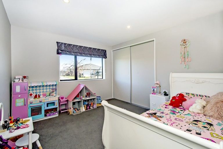 Photo of property in 1 Lignite Drive, Rolleston, 7614
