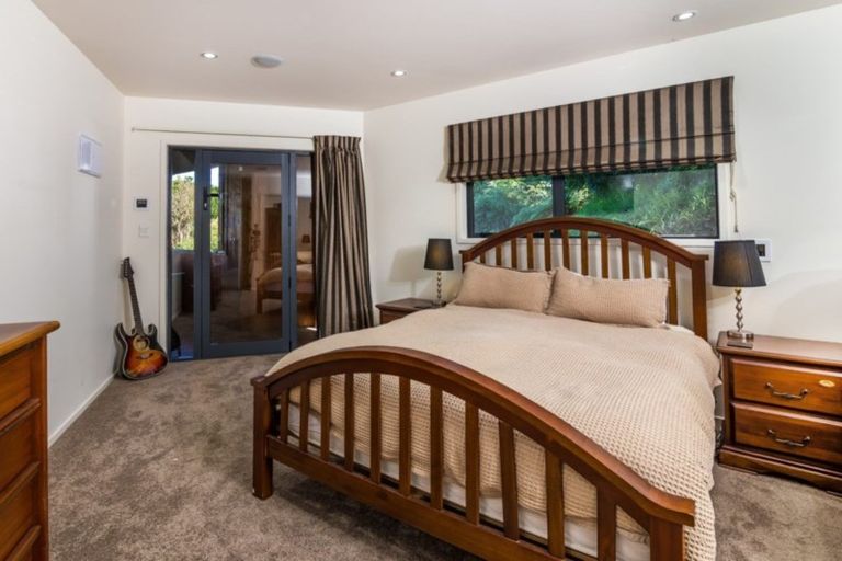 Photo of property in 74 Wakeman Road, Acacia Bay, Taupo, 3330