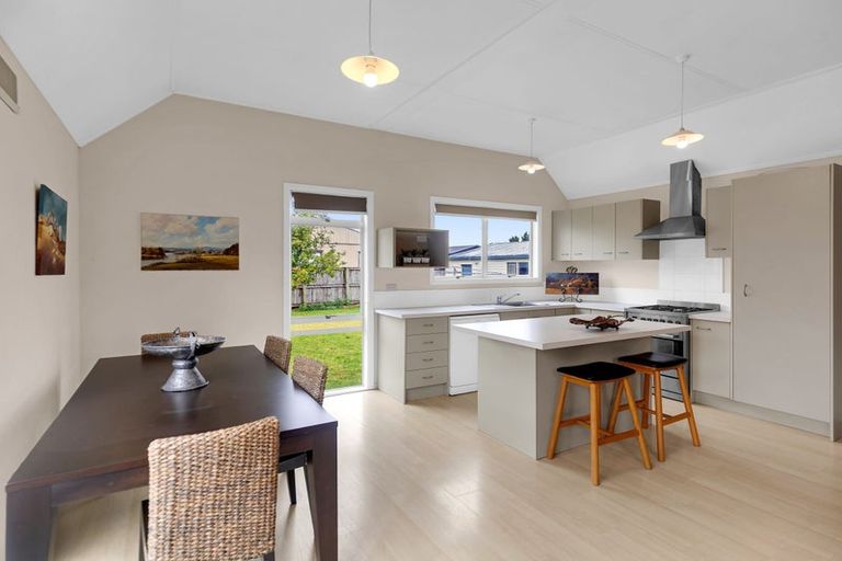 Photo of property in 7 Crosher Place, Silverdale, Hamilton, 3216
