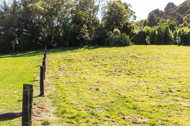 Photo of property in 8 Woodills Road, Akaroa, 7520