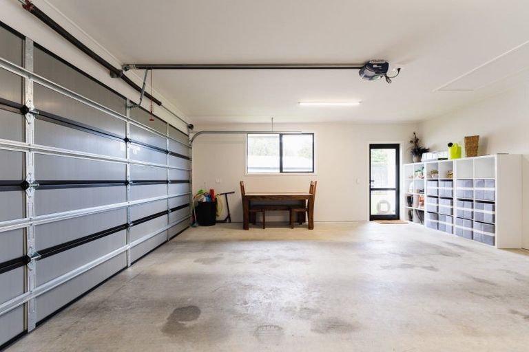 Photo of property in 42 Heathfield Drive, Mosgiel, 9024