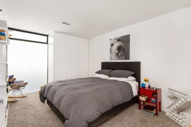 Photo of property in 71 Chapter Street, St Albans, Christchurch, 8052