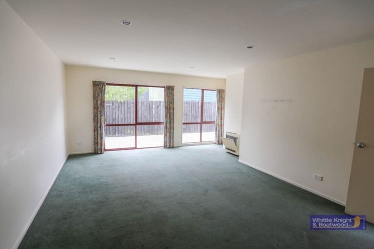 Photo of property in 72 Matipo Street, Riccarton, Christchurch, 8041