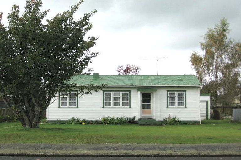 Photo of property in 19 Clyde Street, Tokoroa, 3420