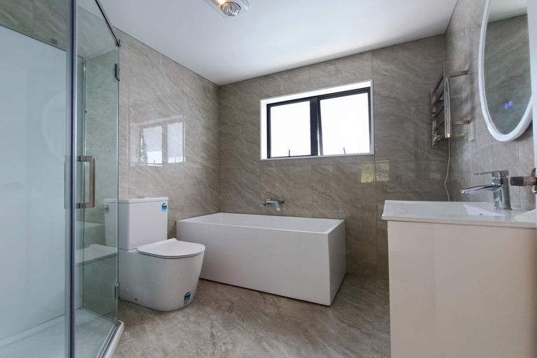 Photo of property in 39b Cutler Street, New Lynn, Auckland, 0600