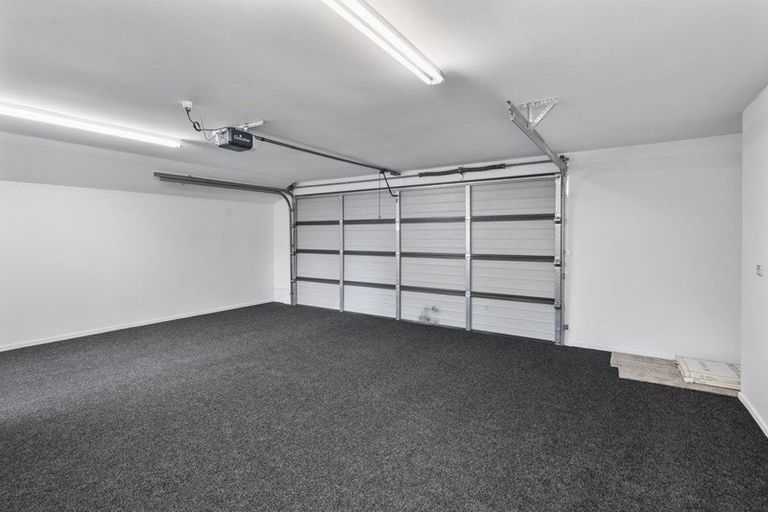 Photo of property in 14 Donovan Place, Aidanfield, Christchurch, 8025