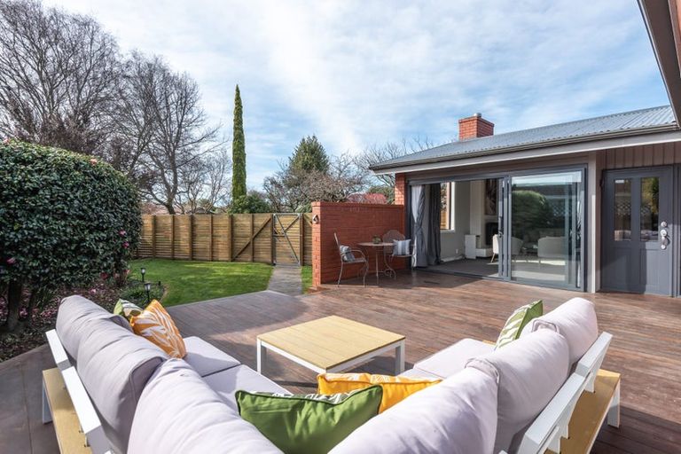 Photo of property in 20 Toorak Avenue, Avonhead, Christchurch, 8042