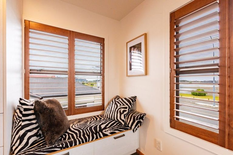 Photo of property in 62 Meeanee Quay, Westshore, Napier, 4110