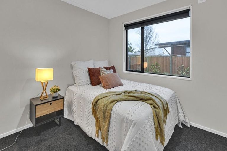 Photo of property in 72 Bower Avenue, New Brighton, Christchurch, 8083