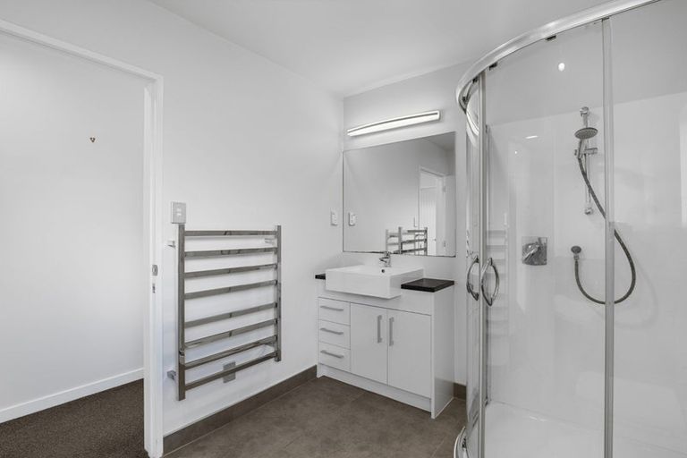 Photo of property in 23 Kawaupaka Road, Kaukapakapa, Helensville, 0875