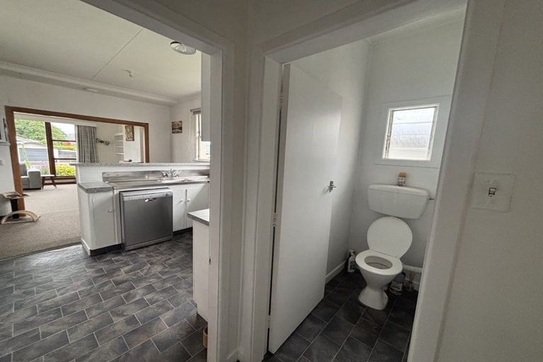 Photo of property in 7 Brown Street, Gore, 9710