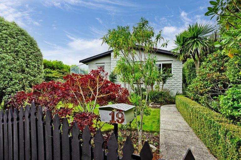 Photo of property in 19 Orkney Street, Waikiwi, Invercargill, 9810