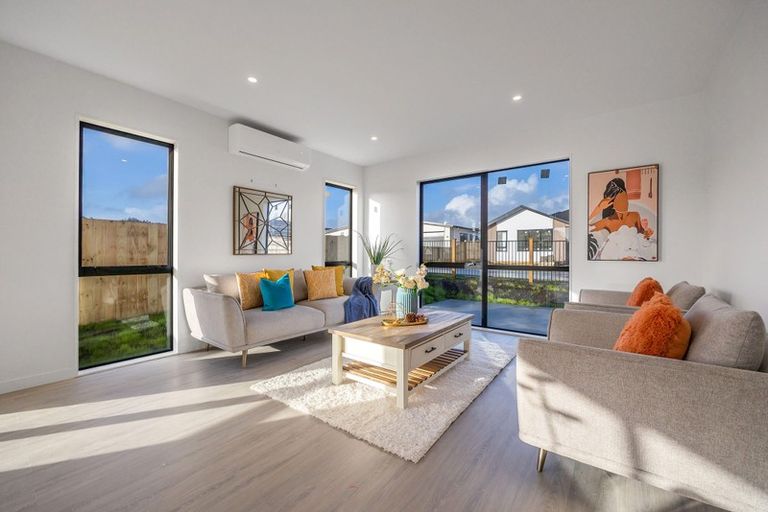 Photo of property in 14 Cutfield Lane, Kumeu, 0810