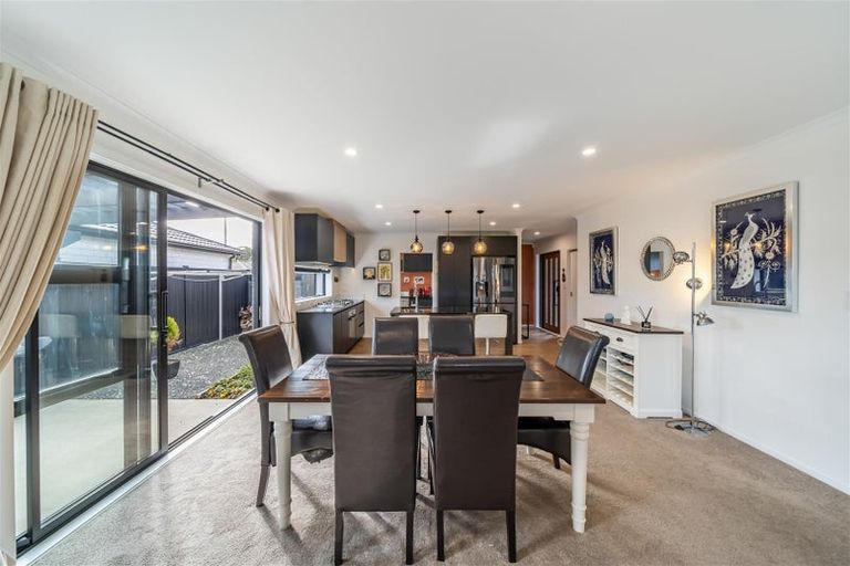 Photo of property in 4 Fenwick Crescent, Wallaceville, Upper Hutt, 5018