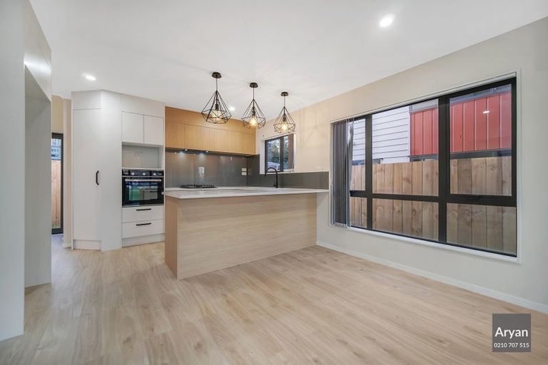 Photo of property in 4a Alicante Avenue, Hillpark, Auckland, 2102