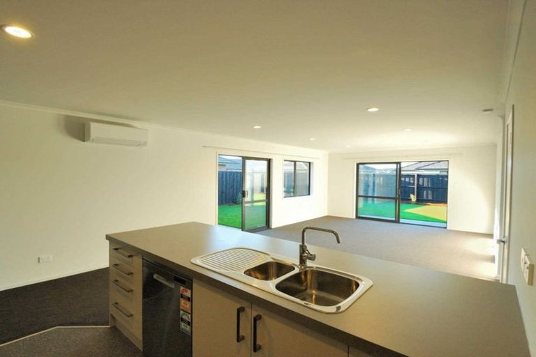 Photo of property in 15 Charlbury Drive, Rolleston, 7615