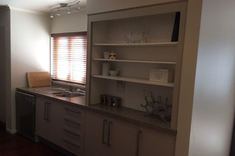 Photo of property in 6a Hilton Road, St Andrews, Hamilton, 3200