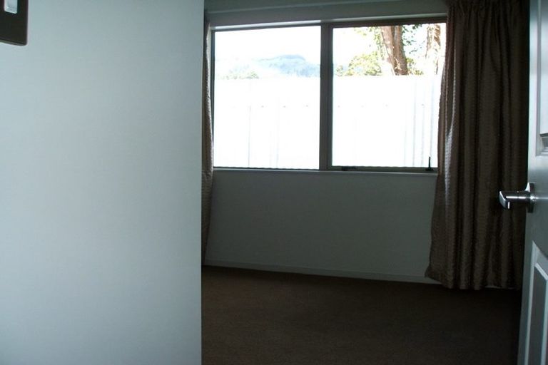 Photo of property in 46a Montgomery Street, Stokes Valley, Lower Hutt, 5019