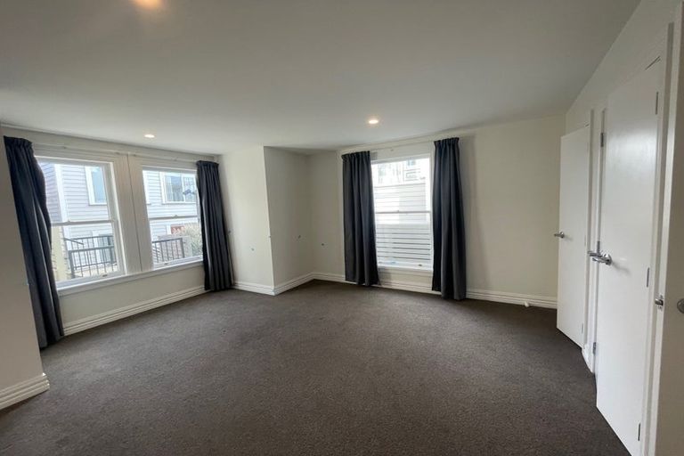 Photo of property in 239u9 Adelaide Road, Newtown, Wellington, 6021