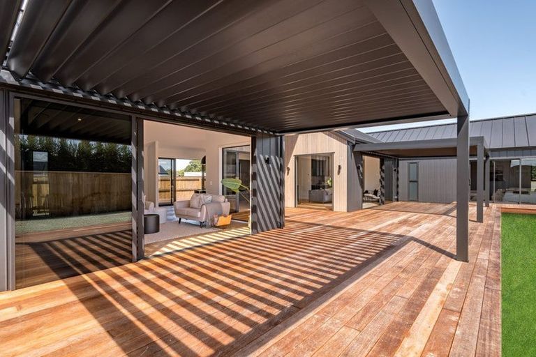 Photo of property in 36 Orchard Road, Greytown, 5712