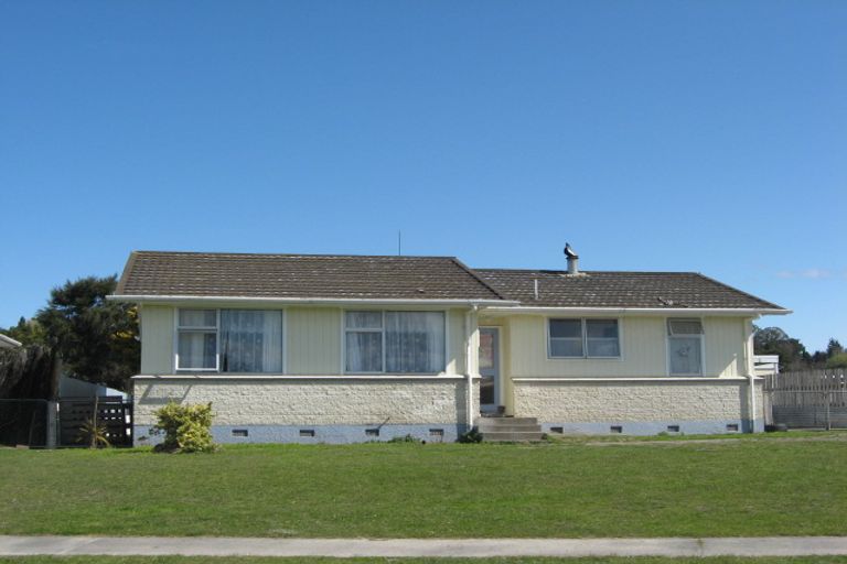 Photo of property in 18 Karaka Street, Wairoa, 4108