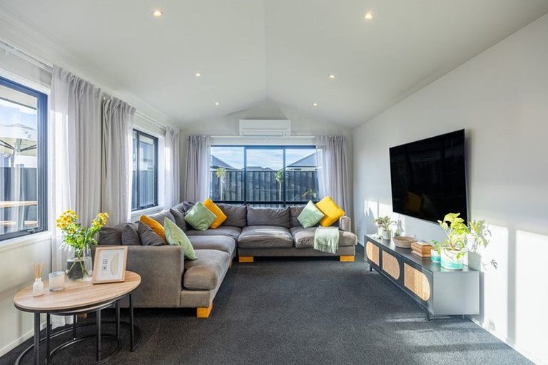 Photo of property in 81 Tiritiri Moana Drive, Pegasus, 7612