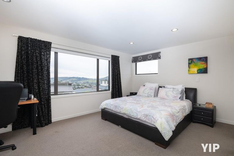 Photo of property in 21 Comber Place, Johnsonville, Wellington, 6037