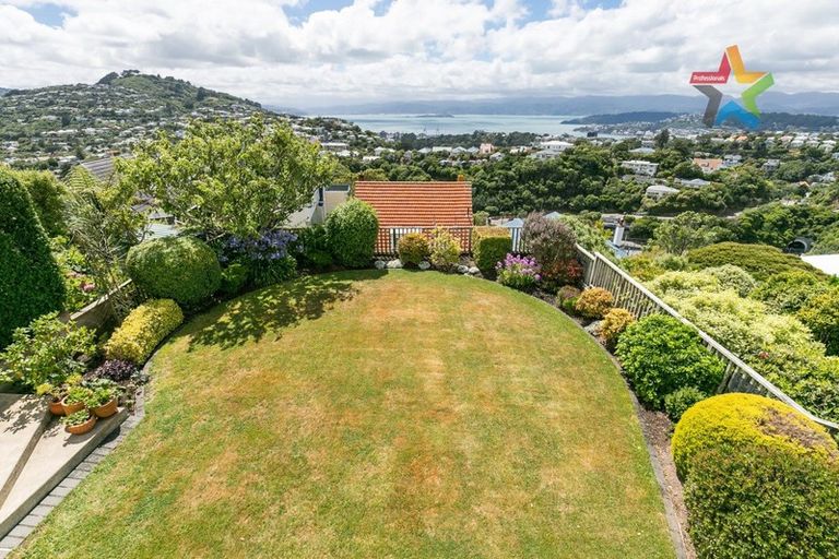 Photo of property in 43 Ponsonby Road, Karori, Wellington, 6012