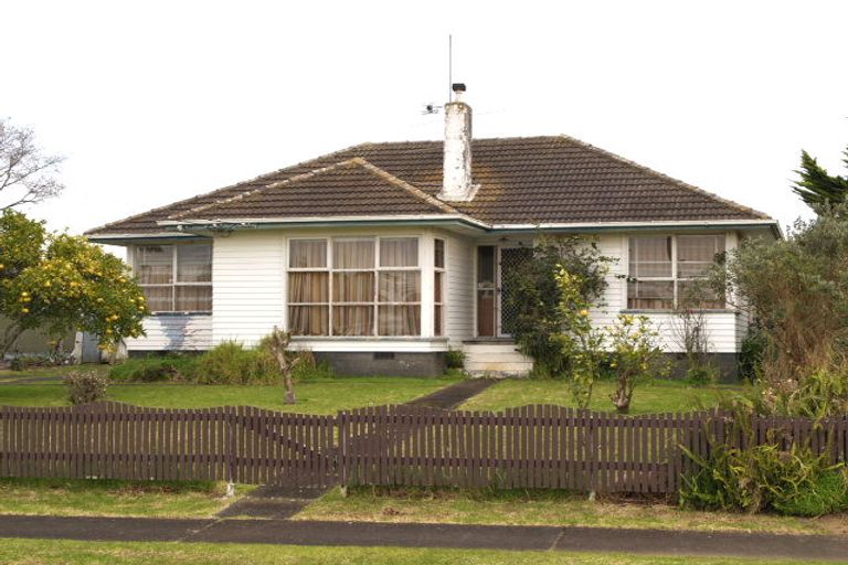 Photo of property in 21 Geoffrey Place, Mangere East, Auckland, 2024