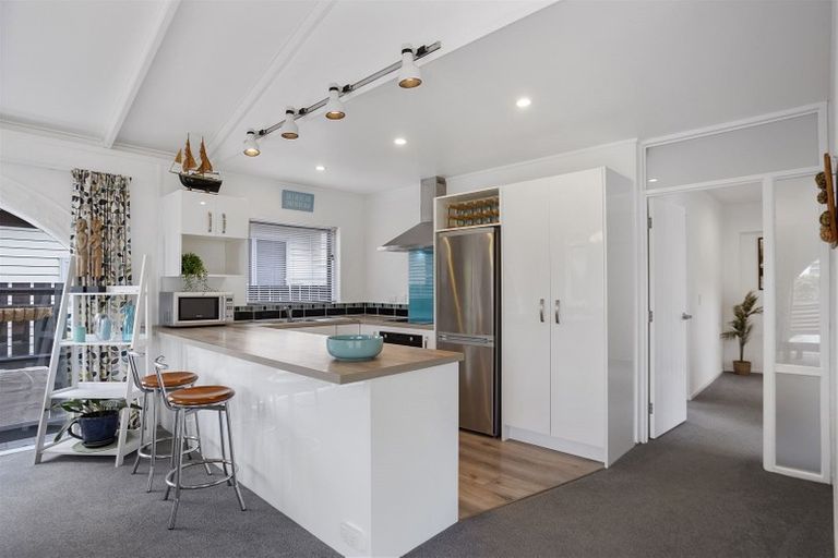 Photo of property in 43a Pauanui Boulevard, Pauanui, Hikuai, 3579