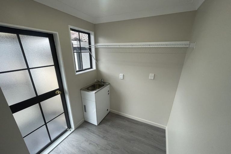 Photo of property in 3f1- Islington Street, Trentham, Upper Hutt, 5018