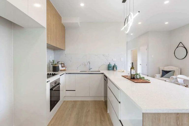 Photo of property in 654d Te Atatu Road, Te Atatu Peninsula, Auckland, 0610