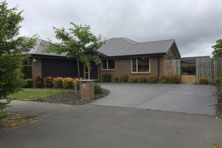 Photo of property in 19 Greenwich Street, Halswell, Christchurch, 8025