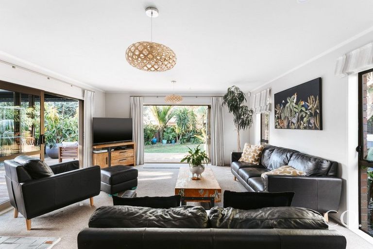 Photo of property in 16 Solway Place, Mount Maunganui, 3116