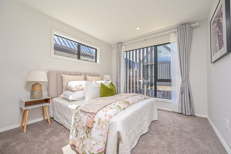 Photo of property in 1 Galloway Crescent, Farm Cove, Auckland, 2012