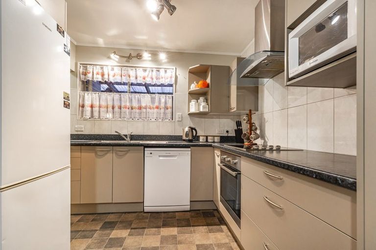 Photo of property in 1/71 Larsen Crescent, Tawa, Wellington, 5028