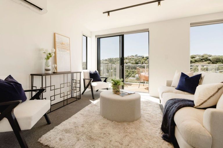 Photo of property in 69u5 Tiketike Way, Brooklyn, Wellington, 6021