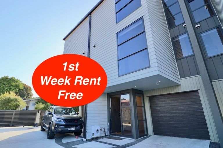 Photo of property in 3b Wilbur Place, Pakuranga Heights, Auckland, 2010