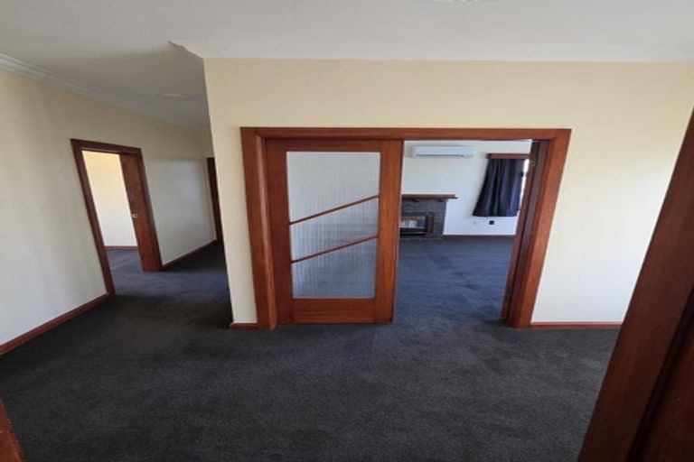 Photo of property in 47 Milverton Avenue, Hokowhitu, Palmerston North, 4410
