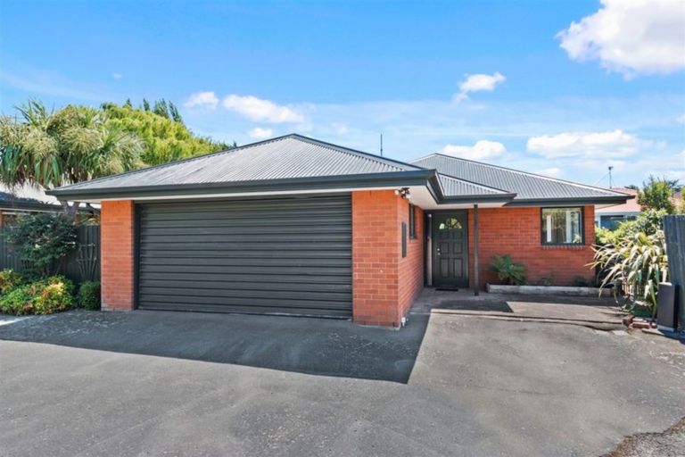 Photo of property in 12 Pony Lane, Spreydon, Christchurch, 8024
