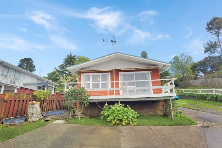 Photo of property in 46 Ayton Drive, Totara Vale, Auckland, 0629