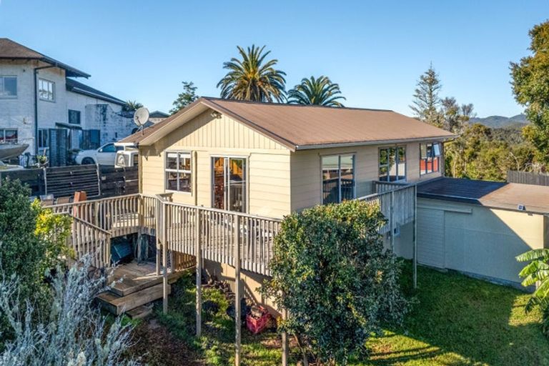 Photo of property in 10 Goffe Drive, Haruru, 0204